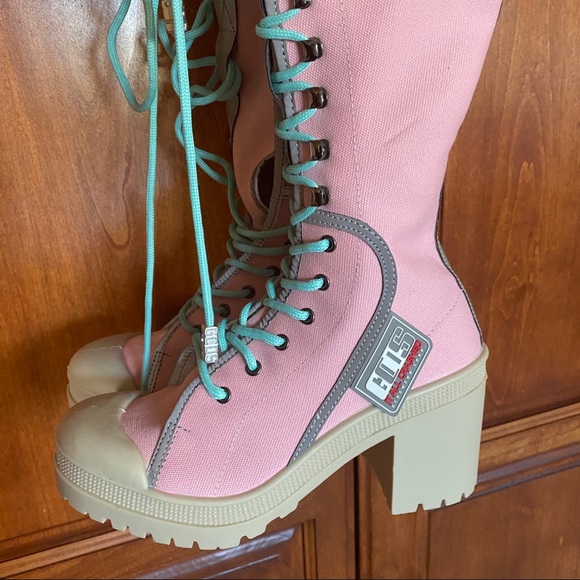 SOLD GCDS thigh high boots size 38 - Picture 2 of 5